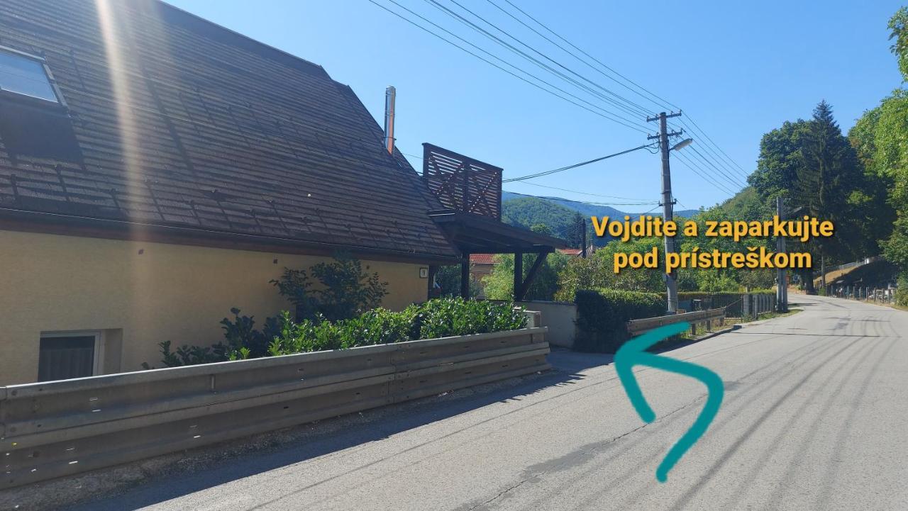 Apartmán Tajov pre 5 osôb, privatne parkovanie a terasa Exterior foto