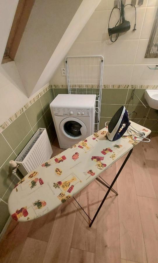 Apartmán Tajov pre 5 osôb, privatne parkovanie a terasa Exterior foto